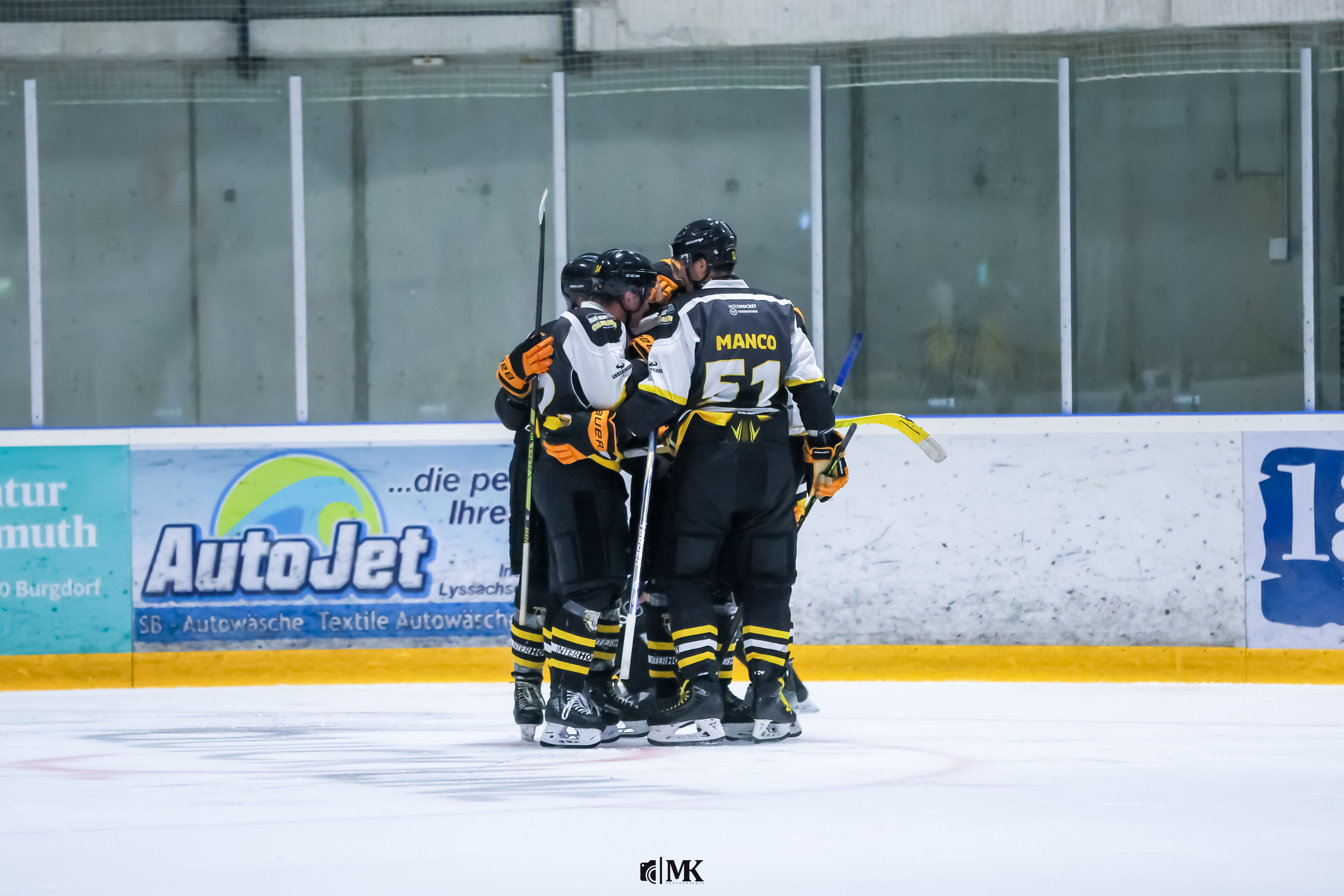 0t4a1920_54725135027_o